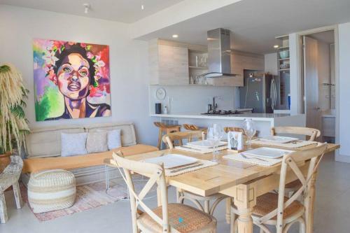 Apartamento Luxury Apt Beachfront 2br2bth Stunning Amenities