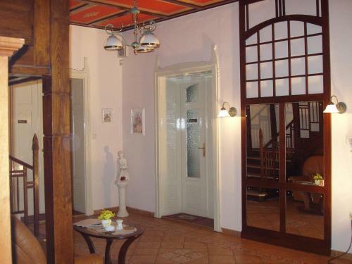 Hostal Pension Habermannova Vila