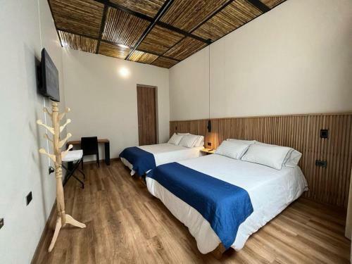 Bed & Breakfast Casa 121, Calle 121 No 7-18