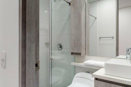 Amplio Apartamento de 2 Hab Con Excelente Vista