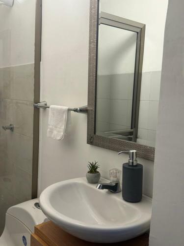 Apartamento C�ntrico Y Confortable Apto Casa Do�a Yola 1