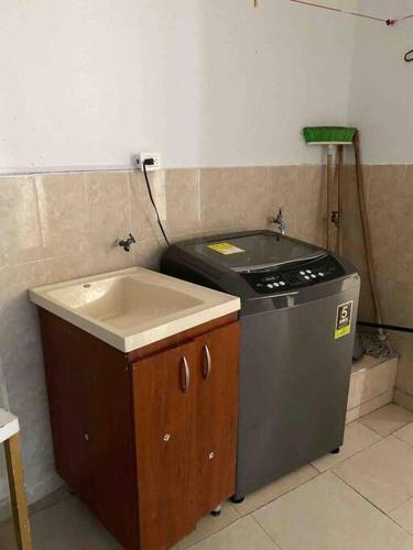 Excelente Apartamento Amoblado A 5 Min Del Centro