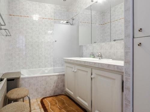 Villa R�sidence Du Lac De Castillon - Les Romarins 9
