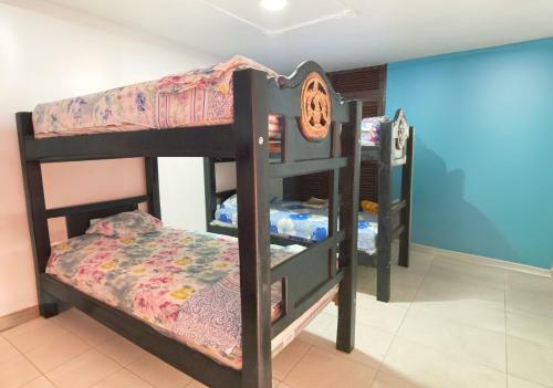 Hostal Red House 47