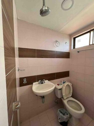 Apartamento Charming Beachfront Apt With Sea View & Pool