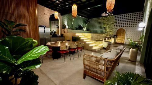 Amazing Luxury House Castalia 6br