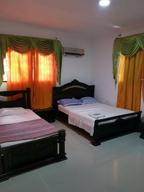Hotel Girasol