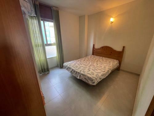 Ba12-2, Gran Apartamento Con Terraza Muy Cerca De