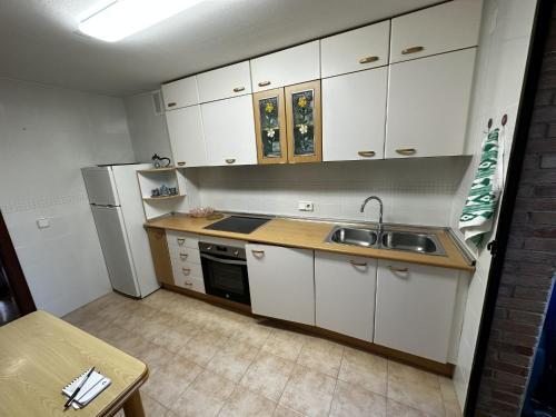 Pv34, Apartamento Cerca Mar Con Piscina Parking