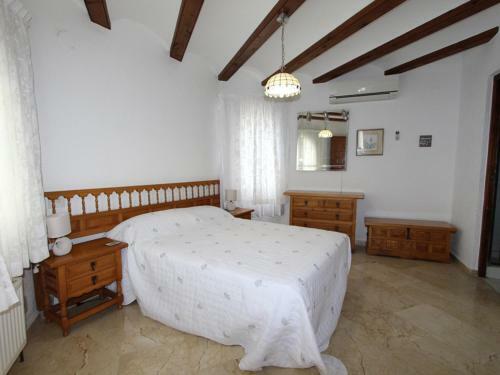 Villa Moravit, 3 Dormitorios, 6 Personas - Es-216-21