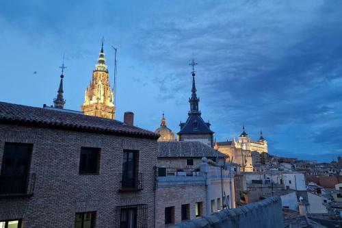 Apartamento �tico Con Terraza C�ntrico