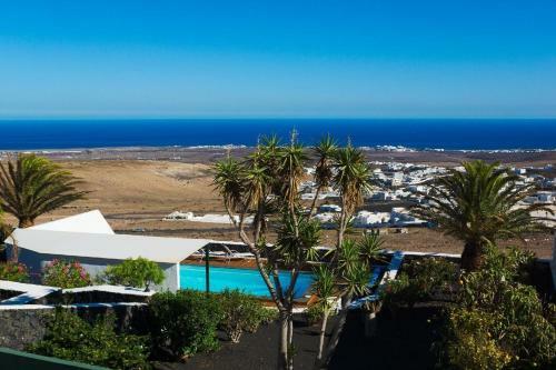 Apartment Mit Meerblick In Ruhiger Lage