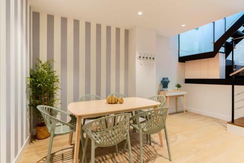 Apartamento Santa Barbara Central Suites, Sevilla