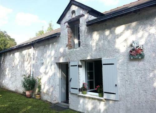 Bed & Breakfast Le Domaine Du Chalonge