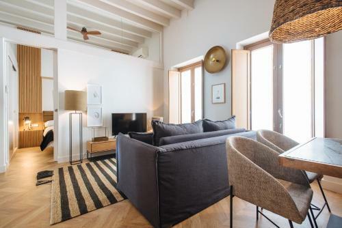 R26 Suites By Magno Apartments