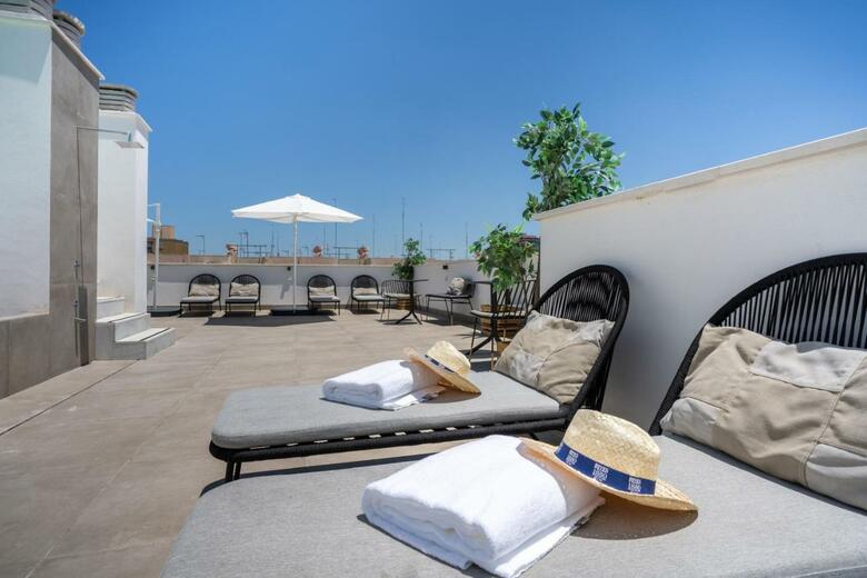 Apartamento Limehome Sevilla Calle Torcuato Luca de Tena - Digital Access