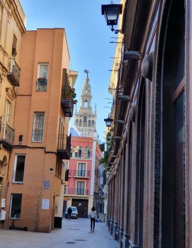 Encantador Apartamento En El Coraz�n de Sevilla