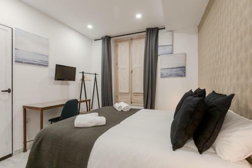 H�rcules Xci Apartments
