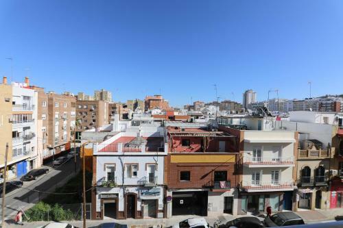 Rentalsevilla Moderno Apartamento En Triana de 95m2