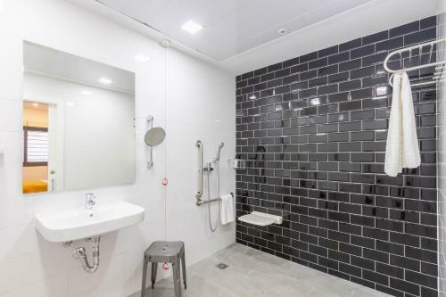 Apartamento Nine O�clock Castellar By Valcambre