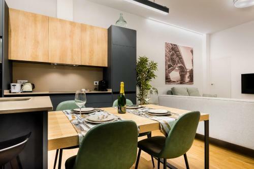Apartamento Rentalsevilla En El Coraz�n de Sevilla
