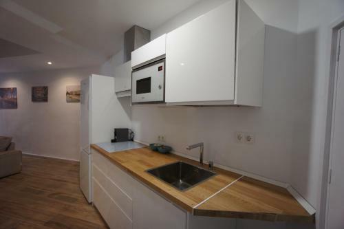 Rentalsevilla Espacioso Y Acogegor Apartamento de 3 Dormitorios