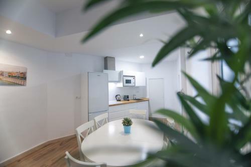 Rentalsevilla Espacioso Y Acogegor Apartamento de 3 Dormitorios
