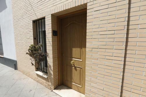 Rentalsevilla Apartamento de 3 Dormitorios En Triana