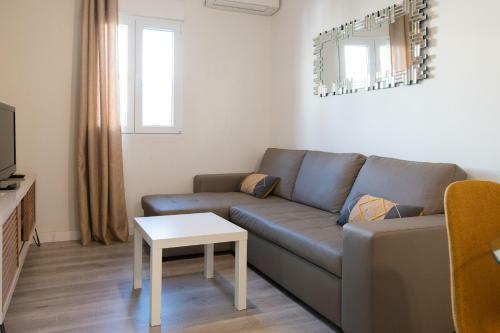 Apartamento Triana Centro Dos Dormitorios A Estrenar
