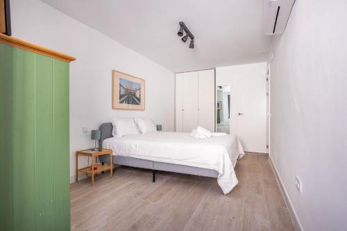 Slow Sevilla Suite - Two-bedroom Apartment With Private Pool
