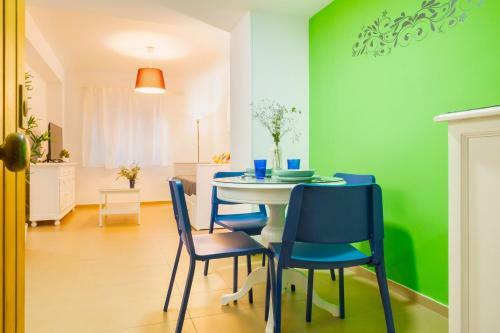 Apartamento Anfitri�n Sevilla 3