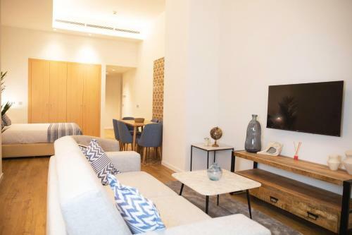 Nqn Aparts & Suites Sevilla