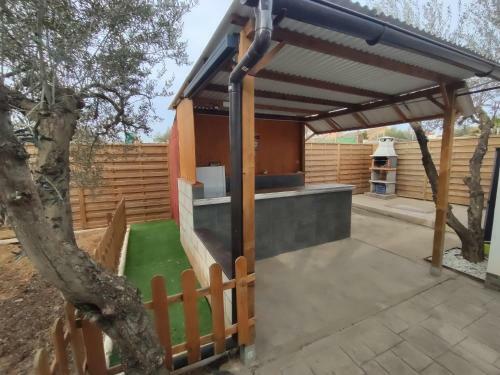 Chalet En El Aljarafe A 15 Min de Sevilla