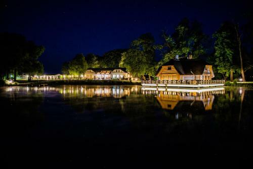 Hotel & Spa Dw�r Droblin