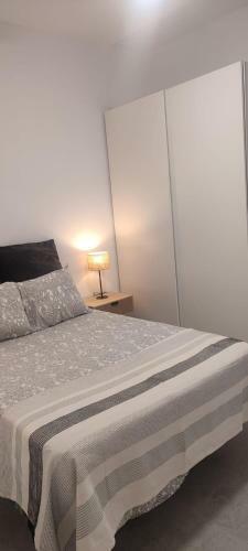 Estupendo Apartamento En Triana