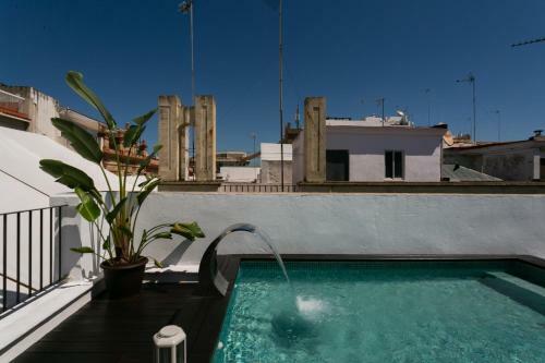 Lujoso Apartamento Con Piscina Compartida 1