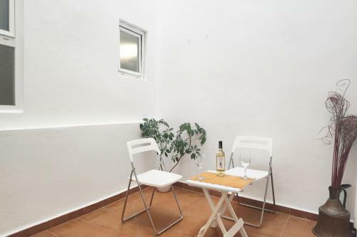 Apartamento El Duque Blanco.aut�ntica Sevilla.centro.con Patio