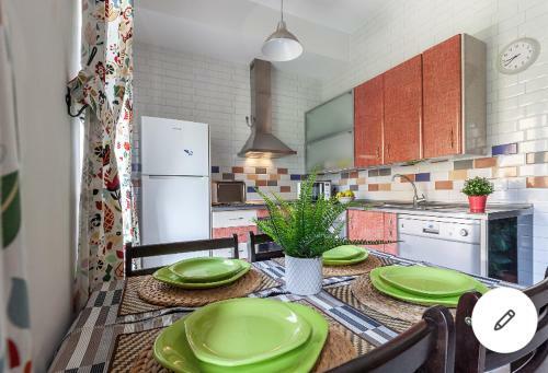 Acogedor Apartamento Con Agradable Balconcito