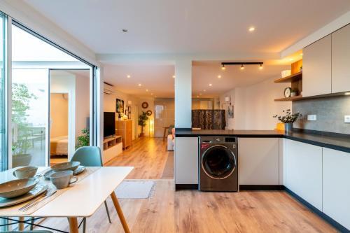 Apartamento C�ntrico Y Luminoso �tico