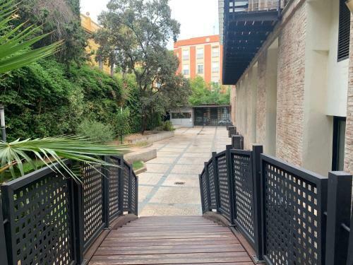 Apartamento Pr�ximo Al Centro de 2 Dormitorios Con Piscina.