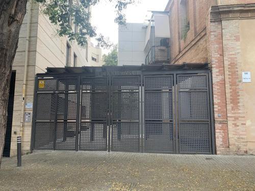 Apartamento Pr�ximo Al Centro de 2 Dormitorios Con Piscina.
