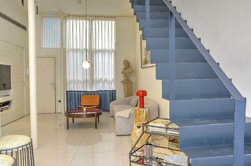 Apartamento Moderno Duplex Sevillano