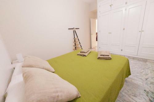 Cozy Apartment In Sevilla Old Town