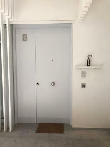 Apartamento Suite En Triana, Tranquilo, Independiente