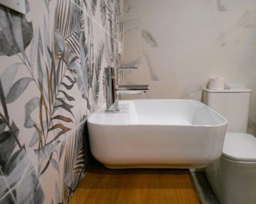 Apartamentos Serendipity Hispalis Nervi�n