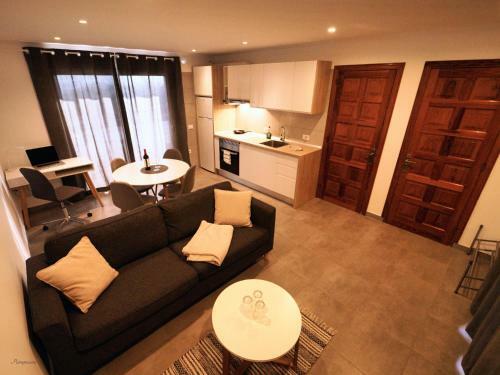 Apartamento Ventoso , Modern Rustic Stay