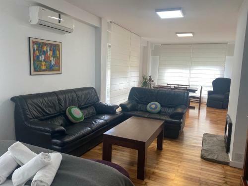 Magn�fica Casa Independiente By Bebalmy