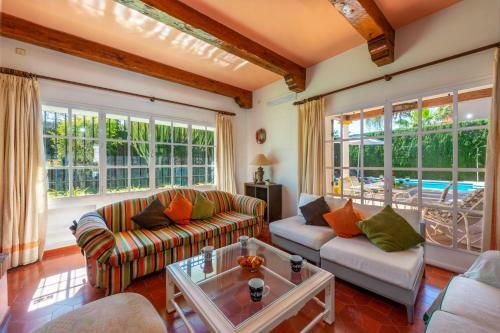 Villa Sierrezuela Sol By Villa Plus