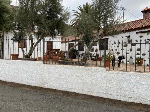 La Casa Vieja de La Monta�a