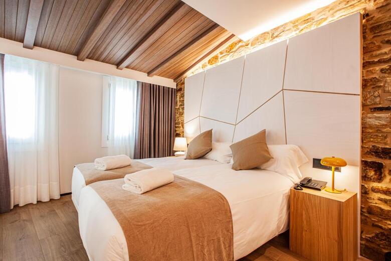 Hotel Plaza Obradoiro By Bossh! Hotels